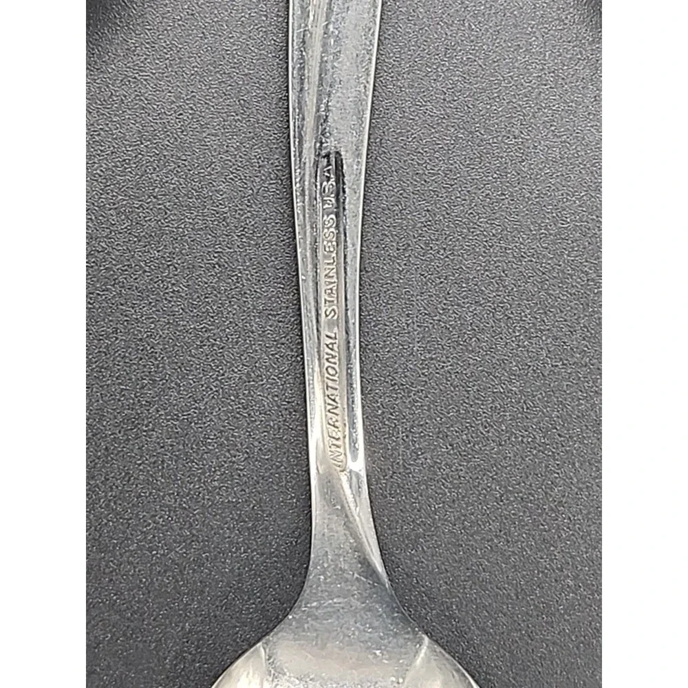 10pcs-International Stainless Flatware 3 Soup 4 Tea Spoons 3 Forks